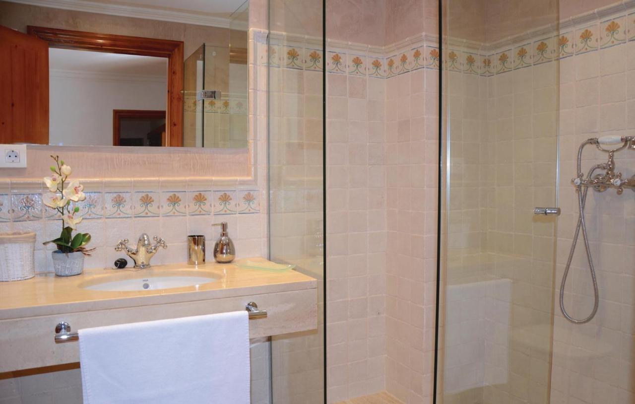 Сasa de vacaciones 4 Bedroom Stunning In