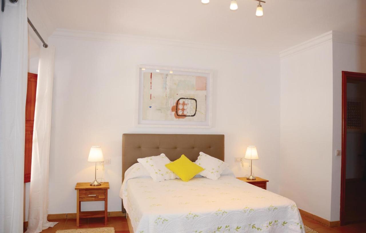 4 Bedroom Stunning In Hébergement de vacances *